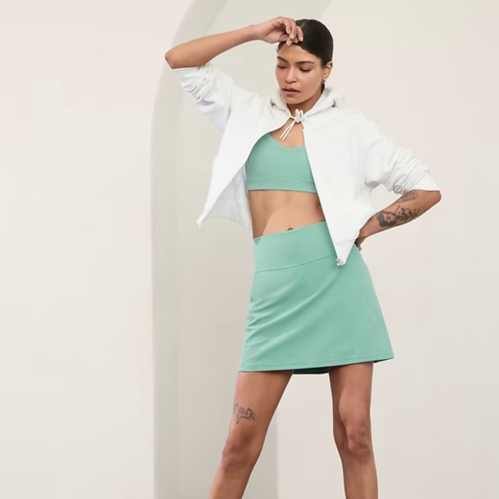 Salutation stash skort